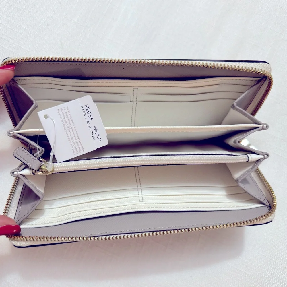 NWT COACH | Accordion Zip Bicolor Crossgrain Leather F52756 Wallett - Picture 5 of 7